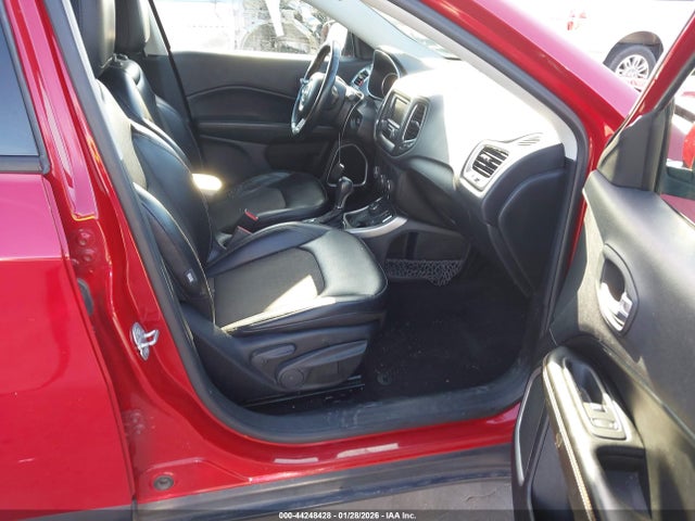 Продажа на аукционе авто 2017 Jeep New Compass Latitude 4x4, vin: 3C4NJDBB3HT681813, номер лота: 44248428