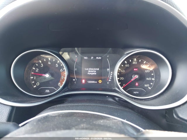 Продажа на аукционе авто 2017 Jeep New Compass Latitude 4x4, vin: 3C4NJDBB3HT681813, номер лота: 44248428
