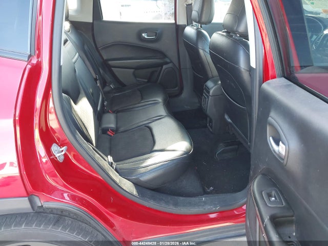 Продажа на аукционе авто 2017 Jeep New Compass Latitude 4x4, vin: 3C4NJDBB3HT681813, номер лота: 44248428