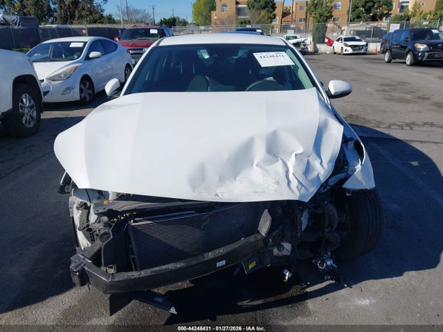 3KPF24AD8PE649706 KIA Forte Lxs