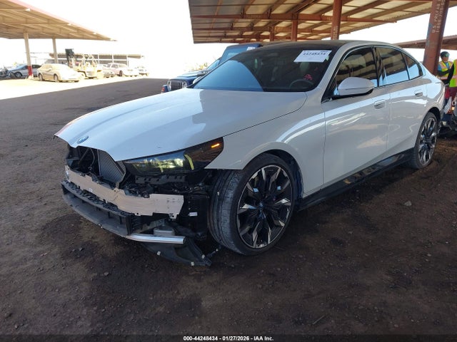 2025 Bmw I5 Edrive40 მანქანა იყიდება აუქციონზე, vin: WBY33FK04SCT65866, აუქციონის ნომერი: 44248434