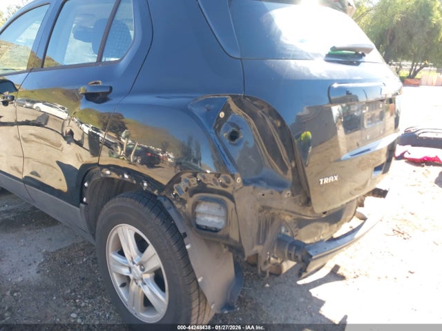 Chevrolet TRAX LS 2019 3GNCJKSB7KL377684 Image 18