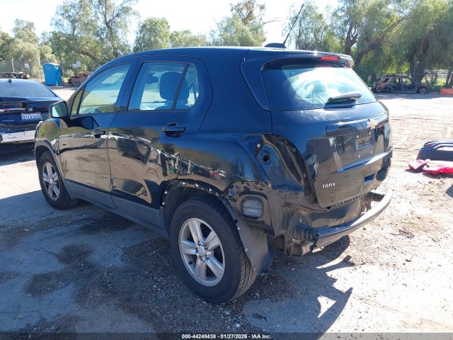 Chevrolet TRAX LS 2019 3GNCJKSB7KL377684 Image 3