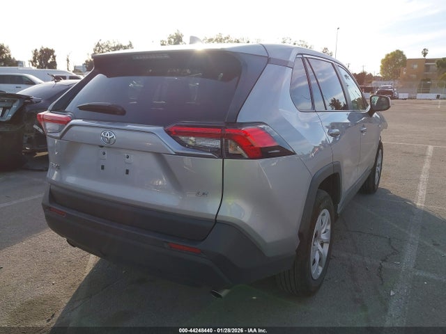Toyota RAV4 LE 2025 2T3K1RFV6SW385852 Image 4
