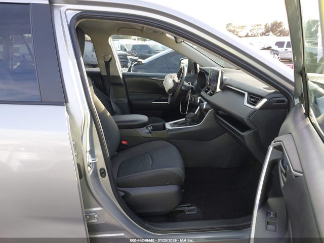 Toyota RAV4 LE 2025 2T3K1RFV6SW385852 Image 5