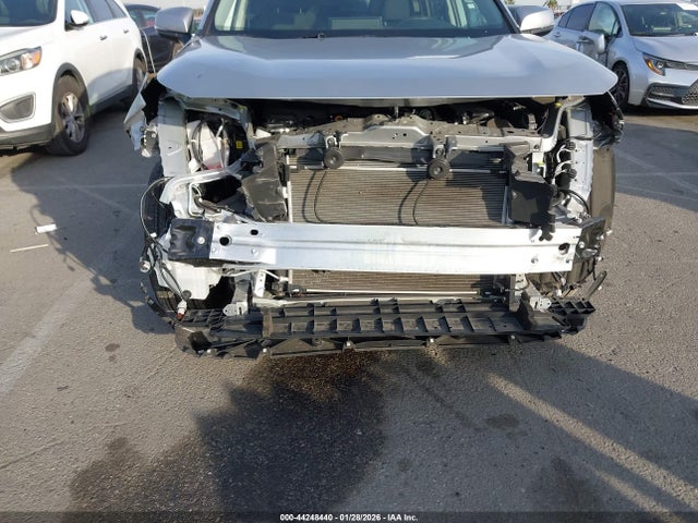 Toyota RAV4 LE 2025 2T3K1RFV6SW385852 Image 6