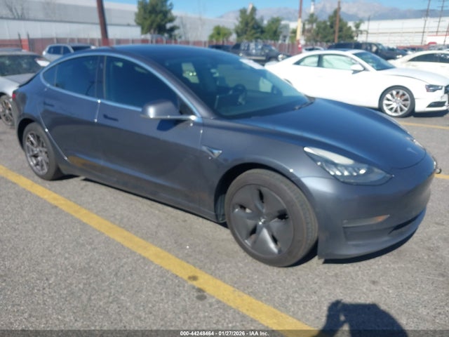 2019 TESLA MODEL 3 5YJ3E1EA6KF308283 Photo 0