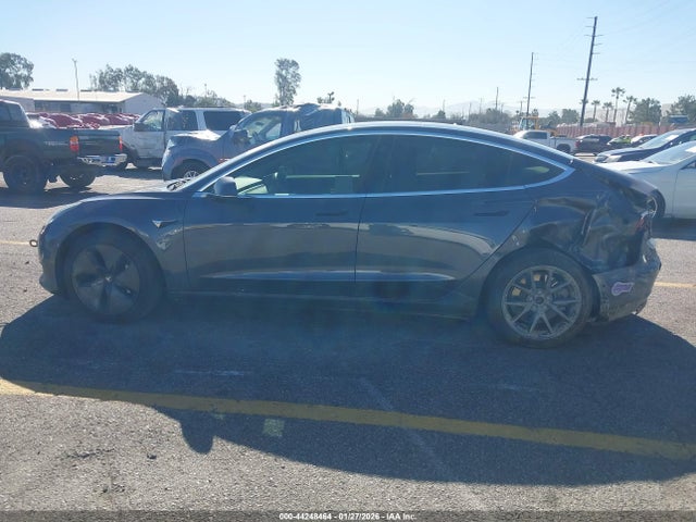 Tesla Model 3 Long Range/mid Range/standard Range/standard Range Plus 2019 5YJ3E1EA6KF308283 Image 14