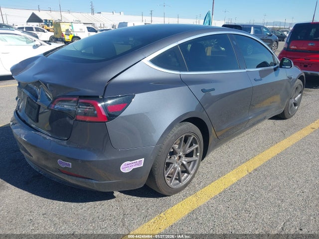 2019 TESLA MODEL 3 5YJ3E1EA6KF308283 Photo 3