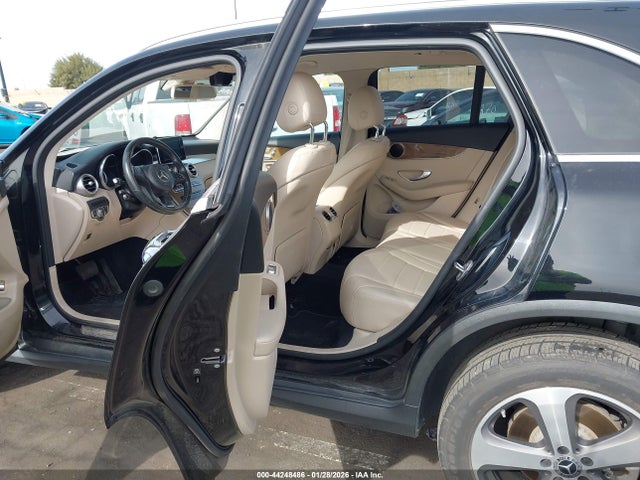 WDC0G4JB4JV052538 Mercedes-Benz GLC 300