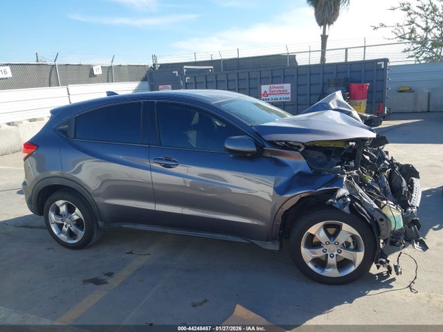 3CZRU5H3XKG712015 Honda HR-V LX