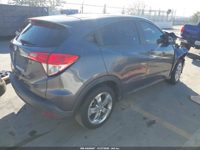 3CZRU5H3XKG712015 Honda HR-V LX