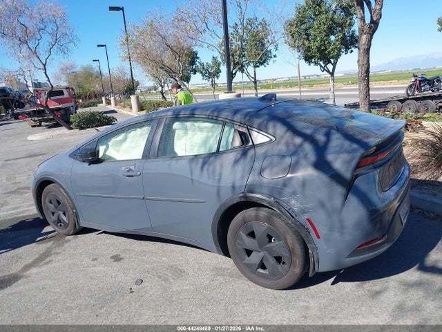 JTDACAAU3R3042953 Toyota Prius Le