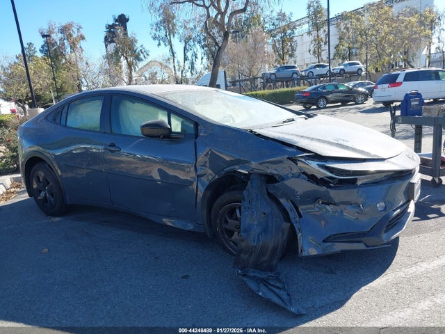 JTDACAAU3R3042953 Toyota Prius Le