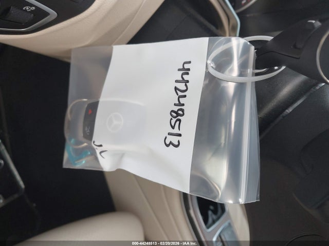 W1N0G8DB7NV332123 Mercedes-Benz Glc 300 Suv
