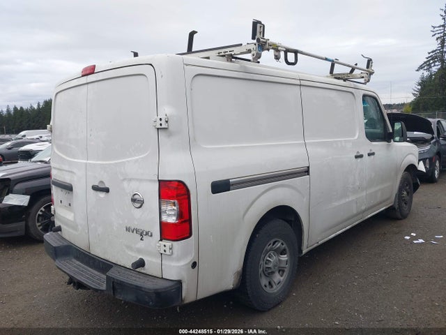 1N6BF0KM2HN805212 Nissan Nv Cargo Nv1500 Sv V6