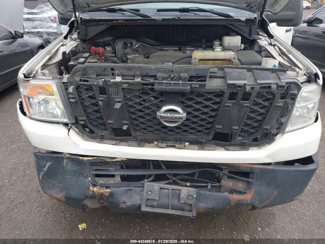 1N6BF0KM2HN805212 Nissan Nv Cargo Nv1500 Sv V6