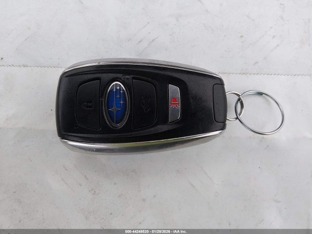 4S4WMAHD3K3452999 Subaru Ascent Premium
