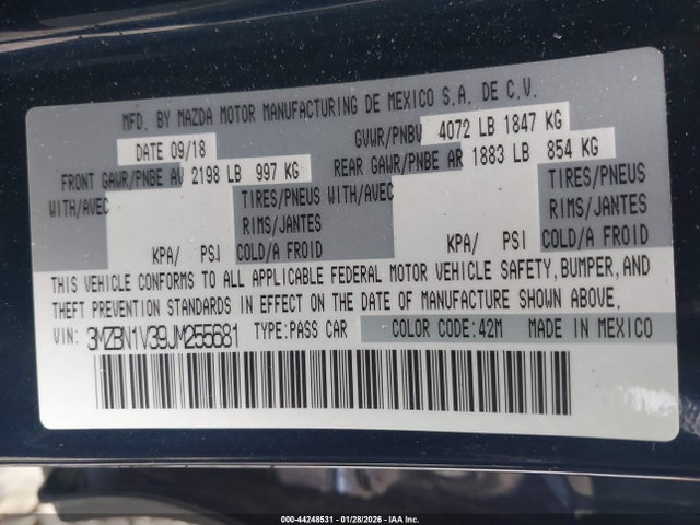 3MZBN1V39JM255681 Mazda Mazda3 Touring