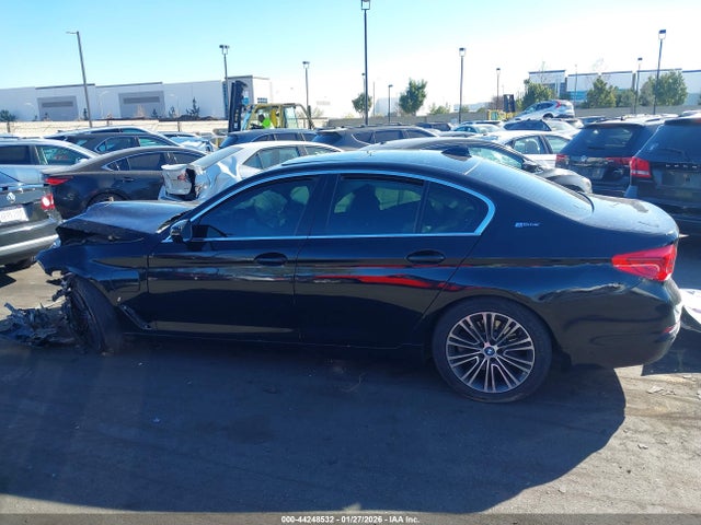 Продаж на аукціоні авто 2019 Bmw 530e Iperformance, vin: WBAJA9C52KB399446, номер лоту: 44248532