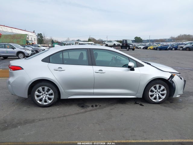 Toyota COROLLA LE 2022 5YFEPMAE2NP286112 Image 14