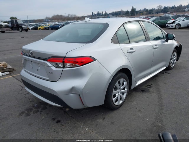 Toyota COROLLA LE 2022 5YFEPMAE2NP286112 Image 4