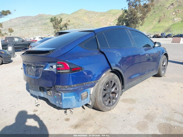 2024 TESLA MODEL X 7SAXCBE57RF444161 Photo 3