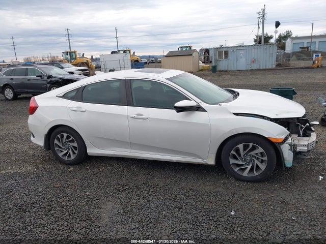 19XFC2F78JE040370 Honda CIVIC EX