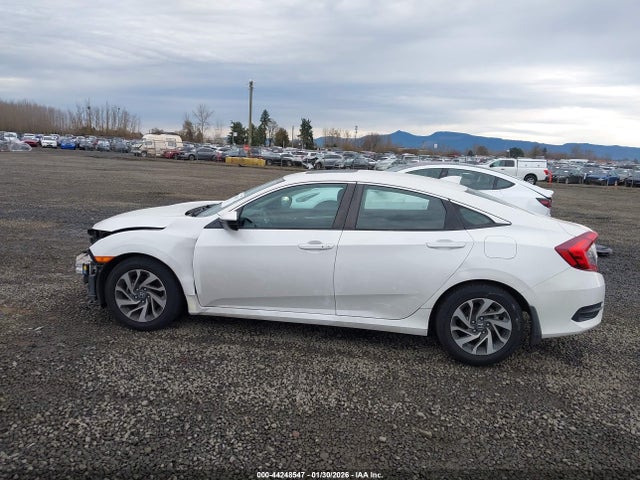 19XFC2F78JE040370 Honda CIVIC EX
