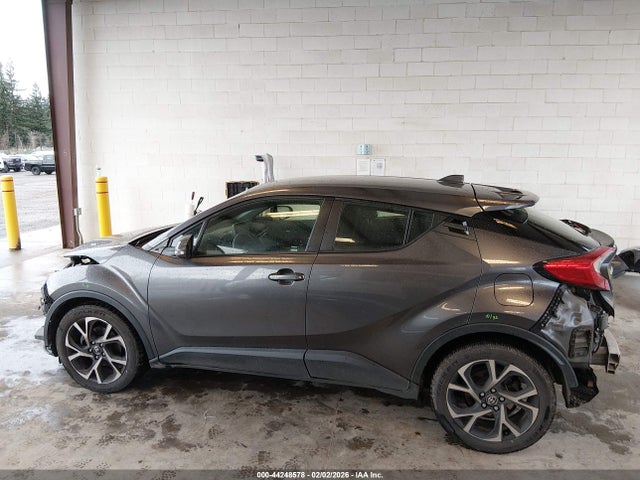 JTNKHMBX6K1035671 Toyota C-HR XLE