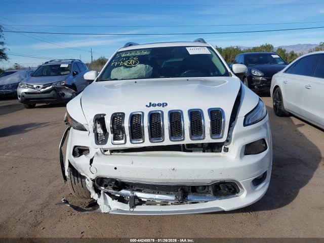 1C4PJMJS2HW656941 Jeep Cherokee Overland 4x4