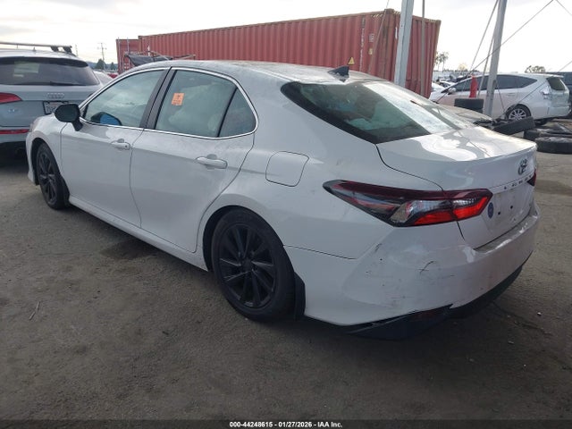 4T1C11AK3PU800001 Toyota CAMRY LE