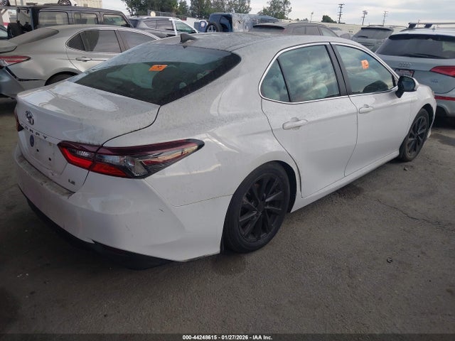 4T1C11AK3PU800001 Toyota CAMRY LE