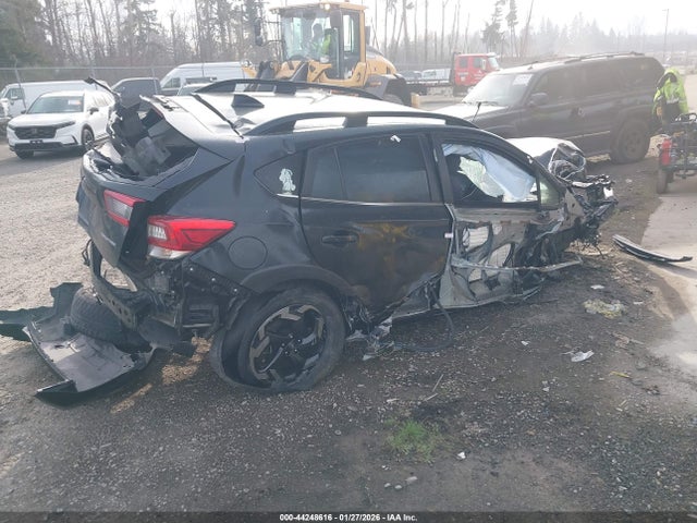 Subaru Crosstrek Limited 2023 JF2GTHMC3P8224711 Image 4