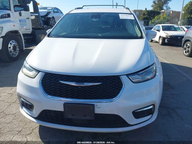 Chrysler Pacifica Touring L 2022 2C4RC1BG9NR138518 Image 12