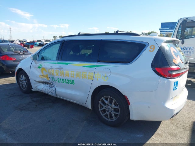 Chrysler Pacifica Touring L 2022 2C4RC1BG9NR138518 Image 14