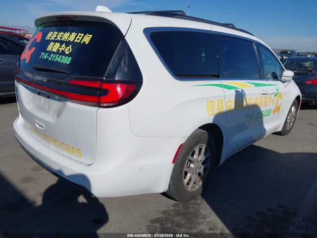 2022 CHRYSLER PACIFICA 2C4RC1BG9NR138518 Photo 3
