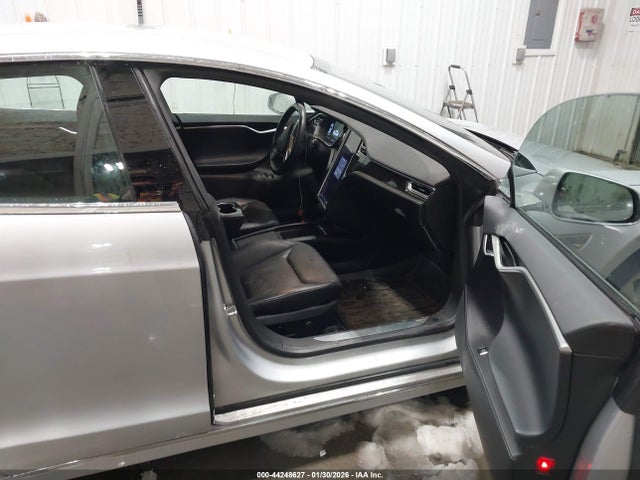 2016 TESLA MODEL S 5YJSA1E23GF149794 Photo 4