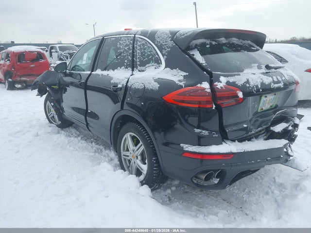 2016 PORSCHE CAYENNE E-HYBRID WP1AE2A22GLA63769 Photo 2