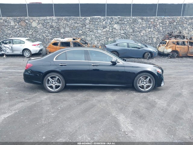 44248647 :رقم المزاد ، WDDZF4KB4HA025250 vin ، 2017 Mercedes-benz E 300 4matic مزاد بيع