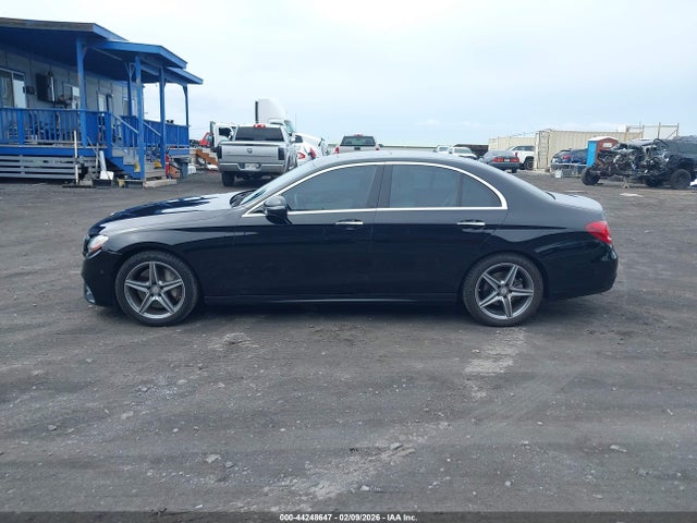 44248647 :رقم المزاد ، WDDZF4KB4HA025250 vin ، 2017 Mercedes-benz E 300 4matic مزاد بيع