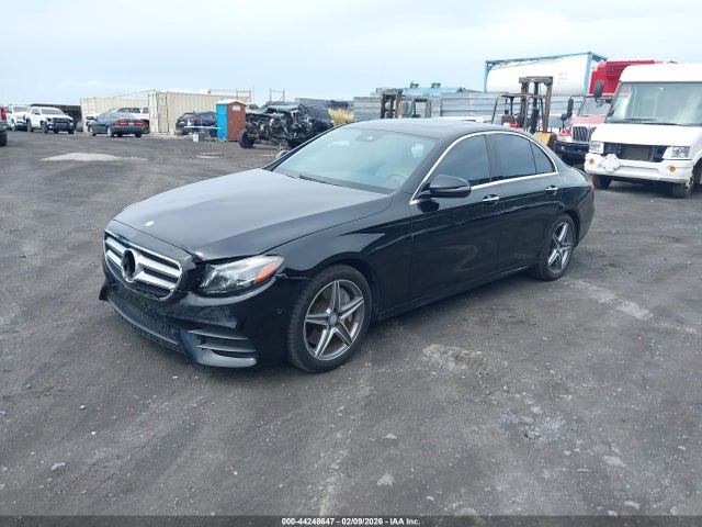 44248647 :رقم المزاد ، WDDZF4KB4HA025250 vin ، 2017 Mercedes-benz E 300 4matic مزاد بيع