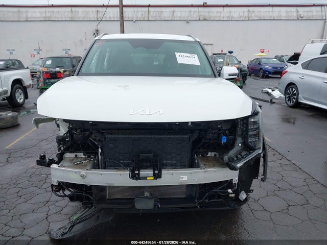 KNDAFFS55R6022682 KIA Ev9 Wind