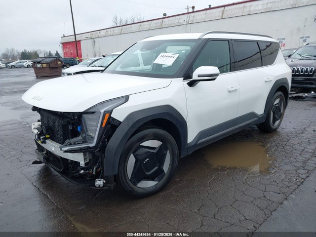 2024 KIA EV9 KNDAFFS55R6022682 Photo 1