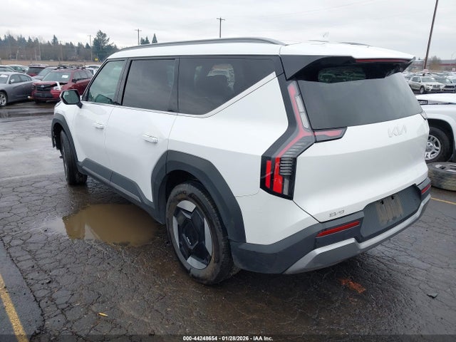 2024 KIA EV9 KNDAFFS55R6022682 Photo 2