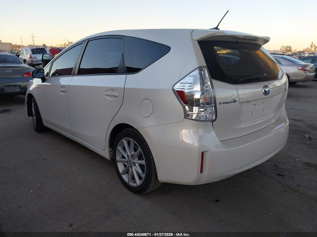 JTDZN3EU1EJ003156 Toyota Prius V Five
