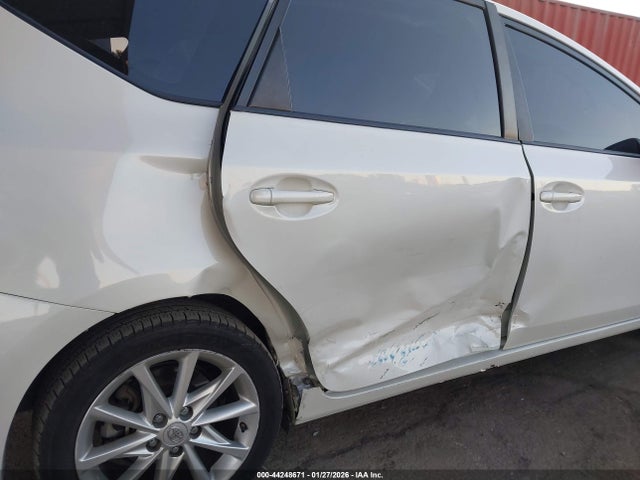 JTDZN3EU1EJ003156 Toyota Prius V Five
