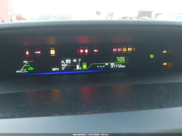 JTDZN3EU1EJ003156 Toyota Prius V Five
