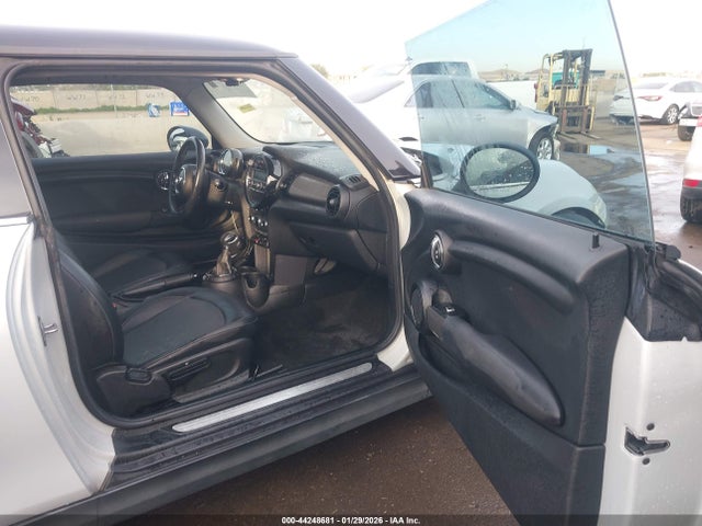 2015 MINI HARDTOP WMWXM5C54FT938997 Photo 4