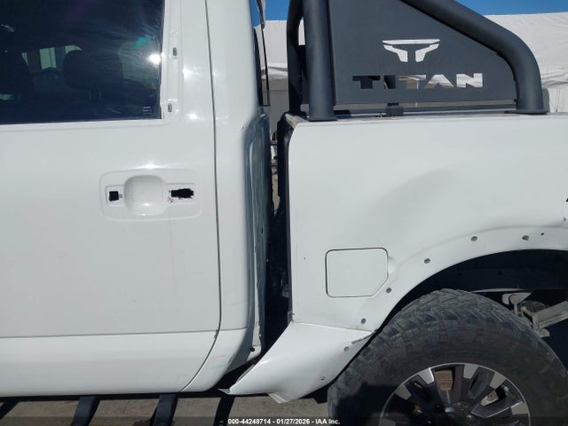 1N6AA1EDXMN512891 Nissan Titan Pro-4x 4x4